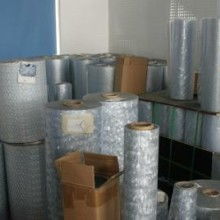 義烏市九龍文化用品廠(chǎng) 專(zhuān)業(yè)復(fù)寫(xiě)紙與膠水制造商，助力全球貨物進(jìn)出口